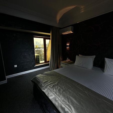 Amber Hotel Baku Kültér fotó